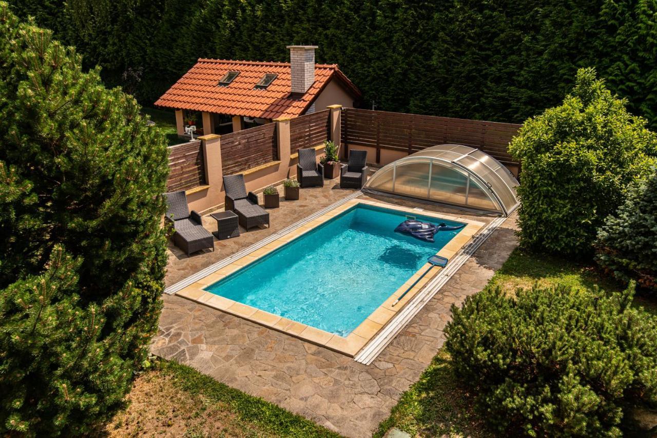 Villa With Pool & Sauna In Beer Village 벨케 포포비체 외부 사진